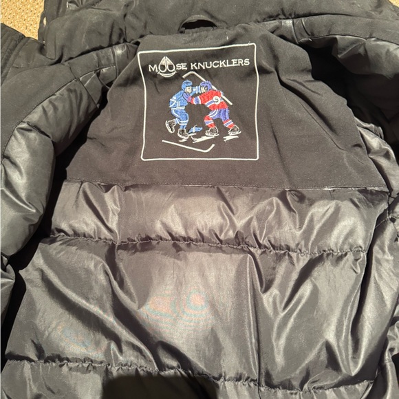 Moose knuckles Girls black winter bomber jacket - Picture 11 of 11
